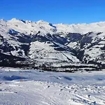 Nyaraló Grosses Mit Sauna Im Skigeb. *