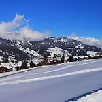 Grosses Mit Sauna Im Skigeb. Nyaraló Obersaxen
