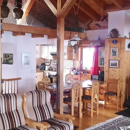 Grosses Mit Sauna Im Skigeb. Ferienhaus Obersaxen Mundaun