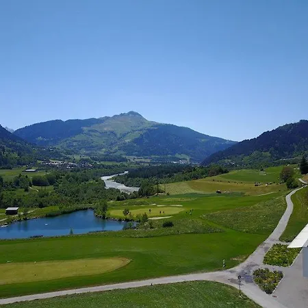 Vakantiehuis Grosses Mit Sauna Im Skigeb. Obersaxen