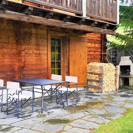 Grosses Mit Sauna Im Skigeb. *