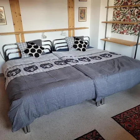 Grosses Mit Sauna Im Skigeb.