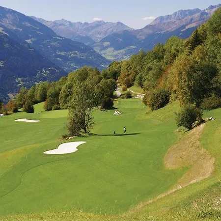 Grosses Mit Sauna Im Skigeb. *